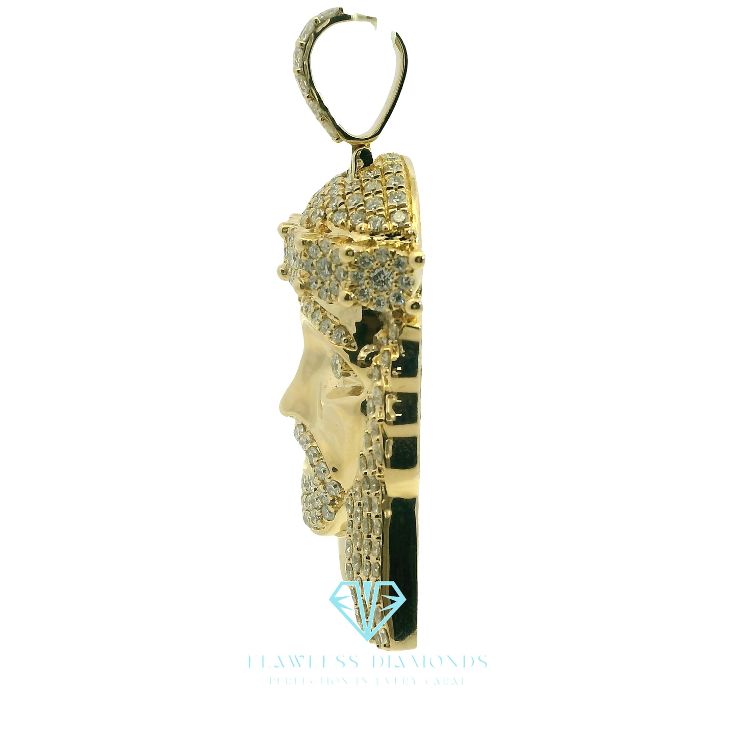 Yellow Gold Pendant with Brilliant Cut Diamonds