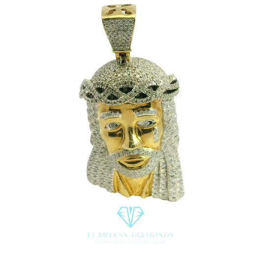 Yellow Gold Pendant with Round Brilliant Cut Diamonds