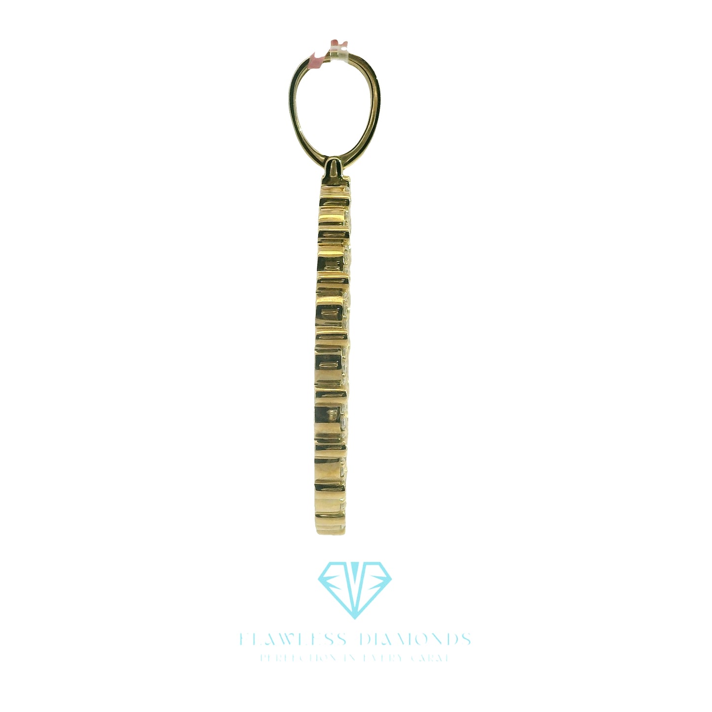 Yellow Gold Picture Pendant with Round Cut Diamonds