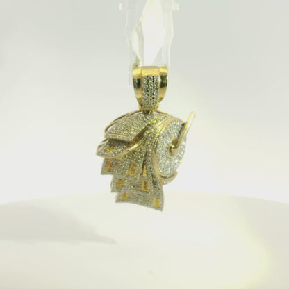 Yellow Gold Pendant with Round Brilliant Cut Diamonds